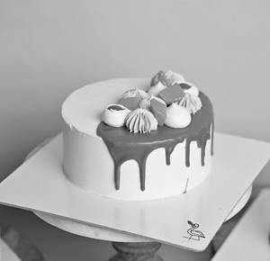 Mango Biscoff Cake