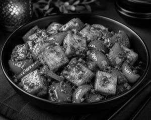 Chilli Paneer (Bestseller)
