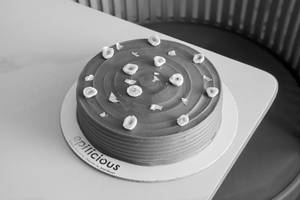 Hazelnut Gianduja Cake [500g+]