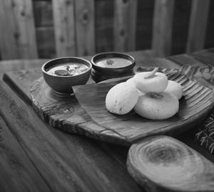 Idli Sambar (3 Pcs)