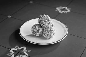 Rose Almond Laddu