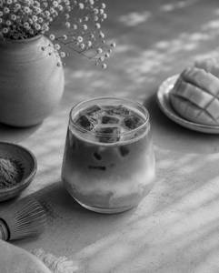 Iced Mango  Matcha Latte