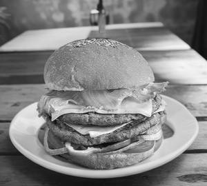 Double pretty burger + leg (1pc) + fries