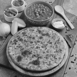 Aloo Amritsari Kulcha