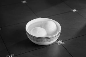 Rasagulla(2 Pcs)
