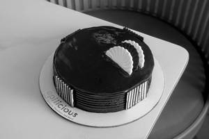 Dutch Chocolate Truffle Cake [500g+]