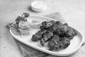 Tawa Grilled Chicken Wings With Veggies