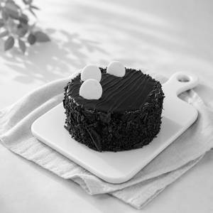 Choco Vanilla Bento Cake (300 Gm)