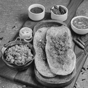 Chole Kulcha Delhi Style