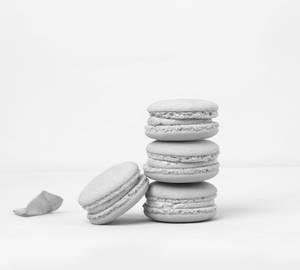 Rose Macaron