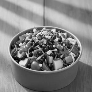 Kala Chana Apple Salad