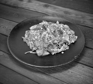 Chi cantonese pan fried noodles