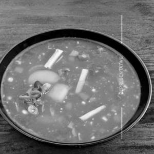 Veg Lemon Grass Clear Soup