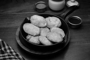 Aloo Pakoda (6)
