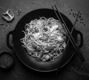 Veg Hakka Noodles