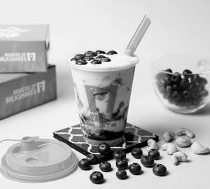 Blackcurrant Nuts Thickshake