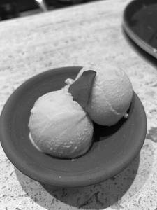 Matamaal Saffron Ice Cream