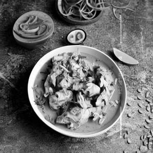 Yellow Thai Chicken Curry Shredded
