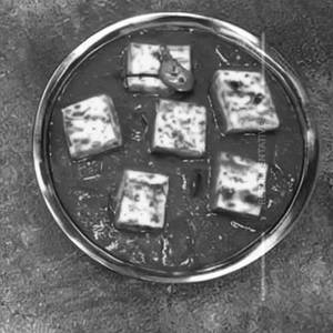 Paneer Lachhedar