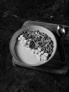 Baklava Granola & Yoghurt Protein