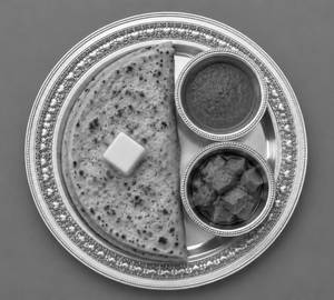 Organic Paneer Paratha with Green Chutney and Pickle (2 Pcs)