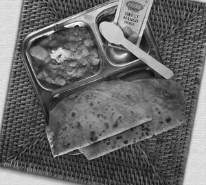 Aloo Sabji With 3 Paratha