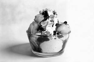 Lychee Ice Cream Sundae