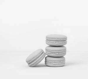 Passion Fruit Macaron