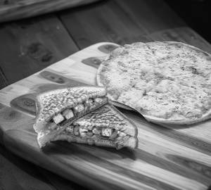 Margherita Pizza & Paneer Cheese Sandwich