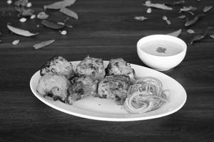 Chicken Achari Kebab [6 Pieces]