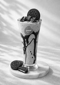 Classic Oreo Shake