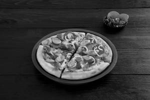 Mambo Combo Pizza