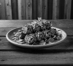 Tandoori Chicken Tikka(7)