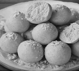 Besan Laddu (Ghee)
