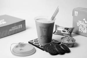 Peanut Butter Oreo Thick Shake