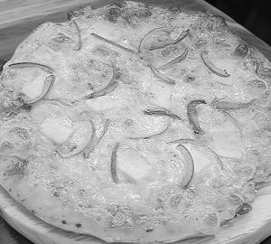 Onion Pizza (7Inch)