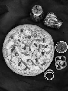 Veggie Treat Pizza.