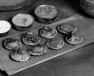 Healthy Coin Idli (12 Pcs)
