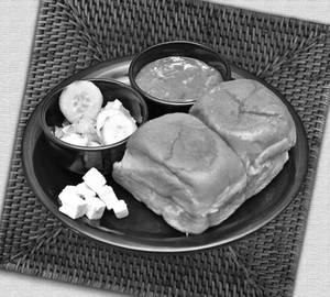 Pav Bhaji With Butter Pav