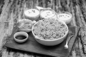 Chicken Bond Garlic Fried Rice