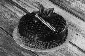 Dutch Truffle Cake (Medium)