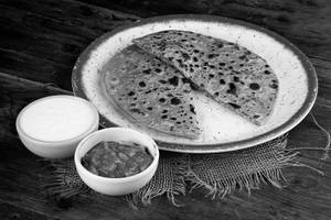 Gobi Paratha (1 No)