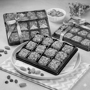 Almond Brittle Chocolate Gift