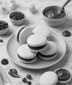 Nutella Macaroon