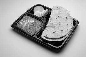 Chapathi (2 Pcs) + Paneer Butter Masala + Salad