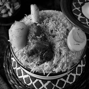 Kolkata Style Mutton Biryani [Serve 1]