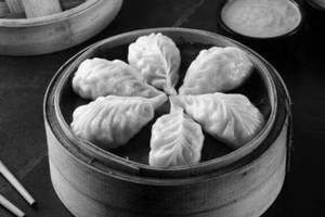 Steam Momos
