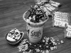 Kit Kat Mud Shake