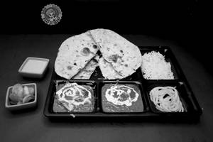 Bharpet Thali