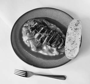 Thyme Marinated Grill Chicken Cassava